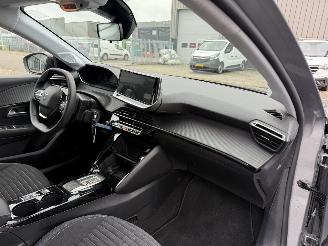 Peugeot e-208 EV Active 50 kWh picture 17