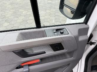 Volkswagen Crafter 2.0 TDI L3H3 Highline picture 10