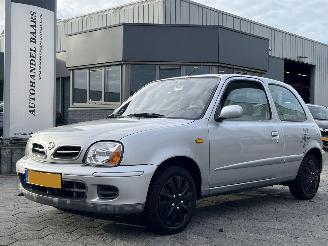 Schadeauto Nissan Micra 1.4 Miracle CVT AUTOMAAT 2001/4
