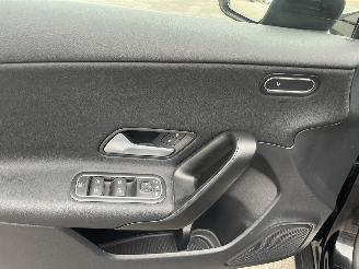 Mercedes A-klasse 180 Business Solution AUTOMAAT picture 17