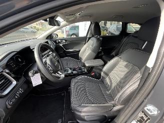 Kia Ceed Sportswagon 1.5 T-GDi DynamicPlusLine AUTOMAAT picture 14