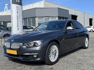 Auto incidentate BMW 3-serie 320i Edition Luxury Line Purity Executive 2018/3