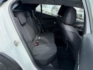 Peugeot 2008 1.2 PureTech Active picture 12