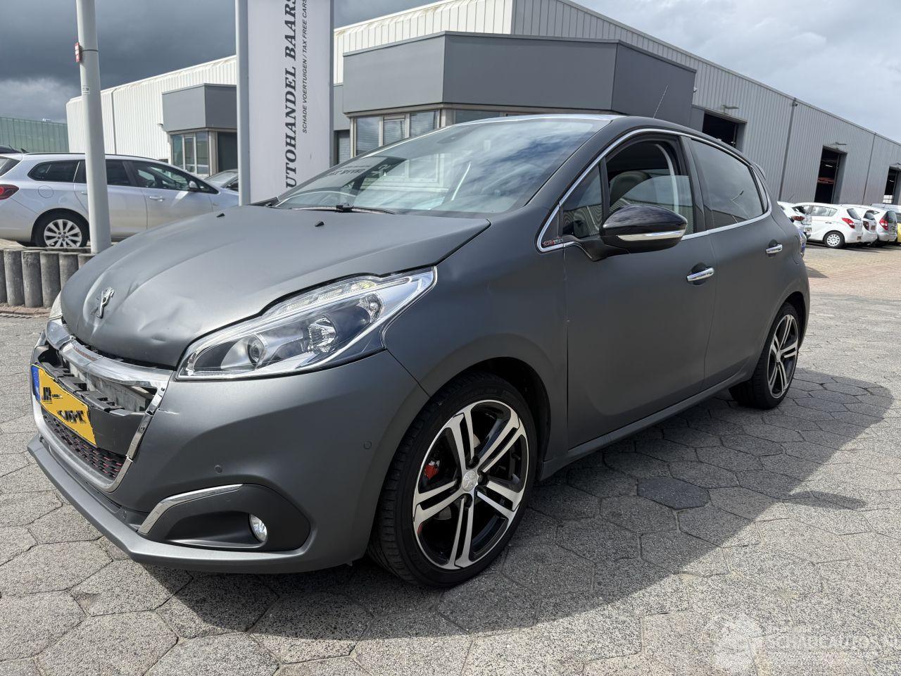 Peugeot 208 1.2 PureTech GT-line