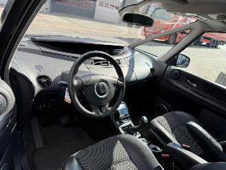 Renault Espace 2.0T Celsium picture 19