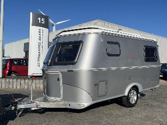 krockskadad bil caravan Eriba  Eriba GT 420 Touring 2015/7