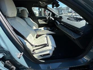 BMW 5-serie Touring 550e xDrive picture 18