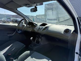 Ford Fiesta 1.25 Titanium picture 15