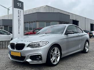 Unfallwagen BMW 2-serie Coupé 220i M Sport 2015/7