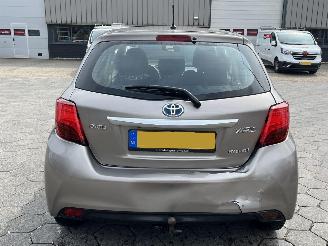 Toyota Yaris 1.5 Hybrid Lease picture 5