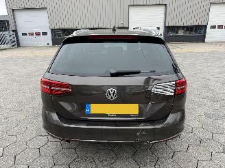 Volkswagen Passat Variant 1.8 TSI Business Edition R picture 5