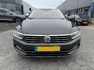 Volkswagen Passat Variant 1.8 TSI Business Edition R picture 2