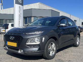 uszkodzony samochody osobowe Hyundai Kona 1.0 T-GDI Comfort 2020/6
