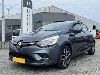 Schadeauto Renault Clio 0.9 TCe Intens 2017/1