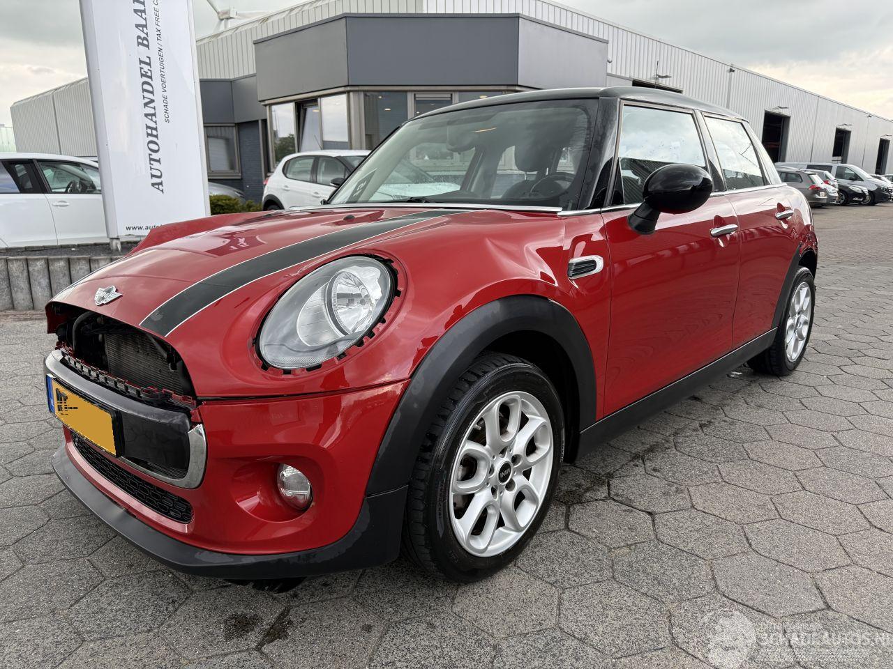 Mini Cooper 1.5 Cooper Business