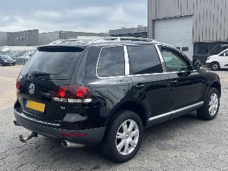 Volkswagen Touareg 3.6 V6 FSI AUTOMAAT PANO picture 4