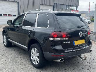 Volkswagen Touareg 3.6 V6 FSI AUTOMAAT PANO picture 6