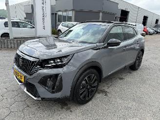 krockskadad bil auto Peugeot e-2008 EV GT 54 kWh 2023/9