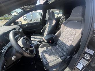 Volkswagen Golf 1.4 eHybrid GTE PANO AUTOMAAT picture 16