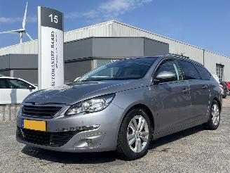 krockskadad bil auto Peugeot 308 SW 1.6 BlueHDI Blue Lease Executive Pack 2015/10
