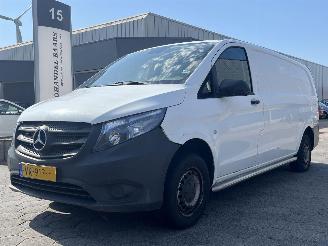 skadebil bedrijf Mercedes Vito 111 CDI Functional Extra Lang 2015/10