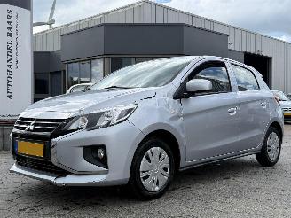 krockskadad bil auto Mitsubishi Space-star 1.2 Cool+ 2021/11