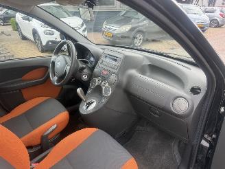 Fiat Panda 1.2 AUTOM PANO picture 13