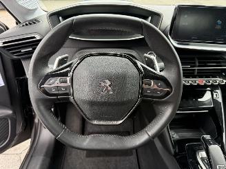 Peugeot 208 1.2 AUTOAAT PureTech Allure Pack picture 16