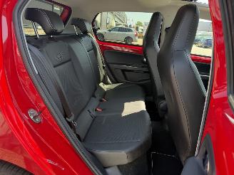 Volkswagen Up! 1.0 high up! picture 13