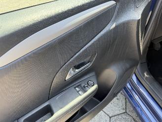Opel Corsa 1.2 TURBO Edition 100 PK picture 9