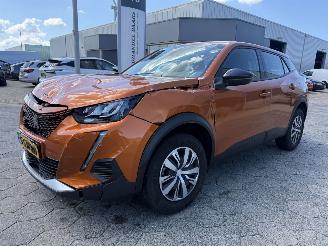krockskadad bil auto Peugeot e-2008 EV Active Pack 50 kWh 2023/3