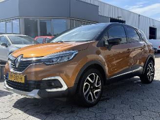 uszkodzony samochody osobowe Renault Captur 0.9 TCe Intens 2017/8