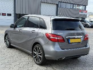 Mercedes B-klasse B180 AMG AUTOMAAT Ambition picture 6