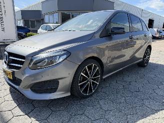 Unfallwagen Mercedes B-klasse 180 AUTOMAAT Ambition 2018/3