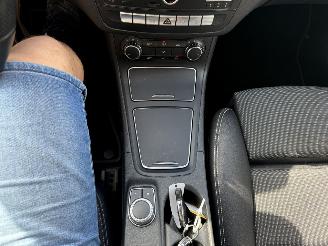 Mercedes B-klasse B180 AMG AUTOMAAT Ambition picture 19
