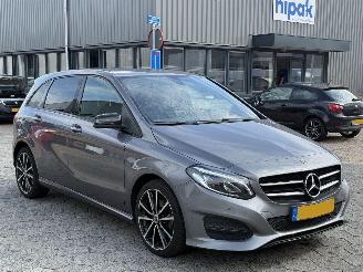 Mercedes B-klasse B180 AMG AUTOMAAT Ambition picture 3