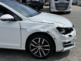 Volkswagen Golf 1.2 TSI Comfortline PANO picture 13