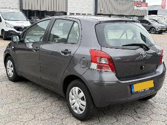 Toyota Yaris 1.0 VVTi Acces picture 6