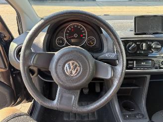 Volkswagen Up! 1.0 high up! picture 13