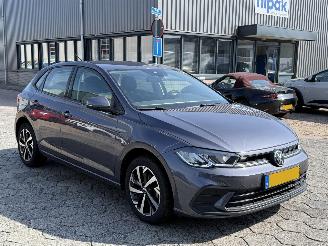 Volkswagen Polo 1.0 TSI Life picture 3
