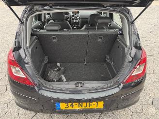 Opel Corsa 1.4-16V Cosmo picture 16