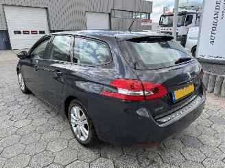 Peugeot 308 SW 1.2 PureTech Active picture 6