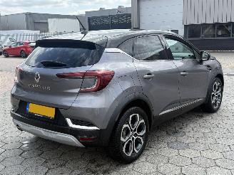 Renault Captur 1.3 TCe 140 Intens picture 4