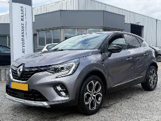 krockskadad bil auto Renault Captur 1.3 TCe 140 Intens 2021/12