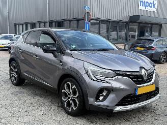 Renault Captur 1.3 TCe 140 Intens picture 3