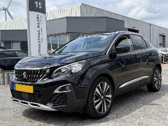 skadebil auto Peugeot 3008 1.6 PureTech GT Line AUTOMAAT 2019/3