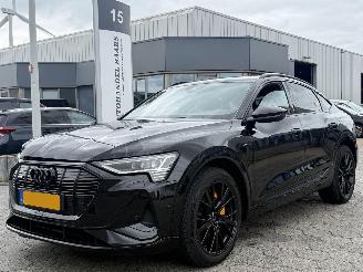 Vaurioauto  passenger cars Audi E-tron Sportback 50 quattro S edition 71 kWh 2022/4