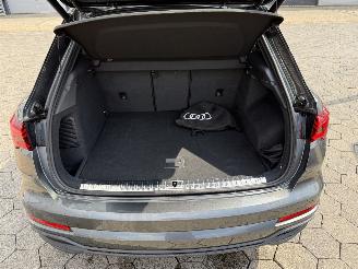 Volkswagen Golf 45 TFSI e S edition picture 12