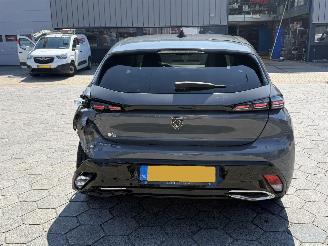 Peugeot 308 1.2 PureTech Allure picture 5
