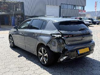 Peugeot 308 1.2 PureTech Allure picture 6